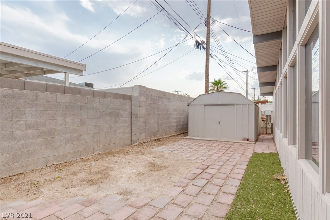 6309 Rassler Avenue Las Vegas, NV 89107 - Photo 44 of 45