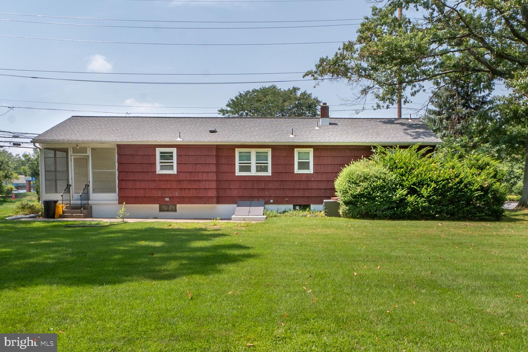 3813 Quakerbridge Road Trenton, NJ 08619 - Photo 2 of 20 Gallery Image 2