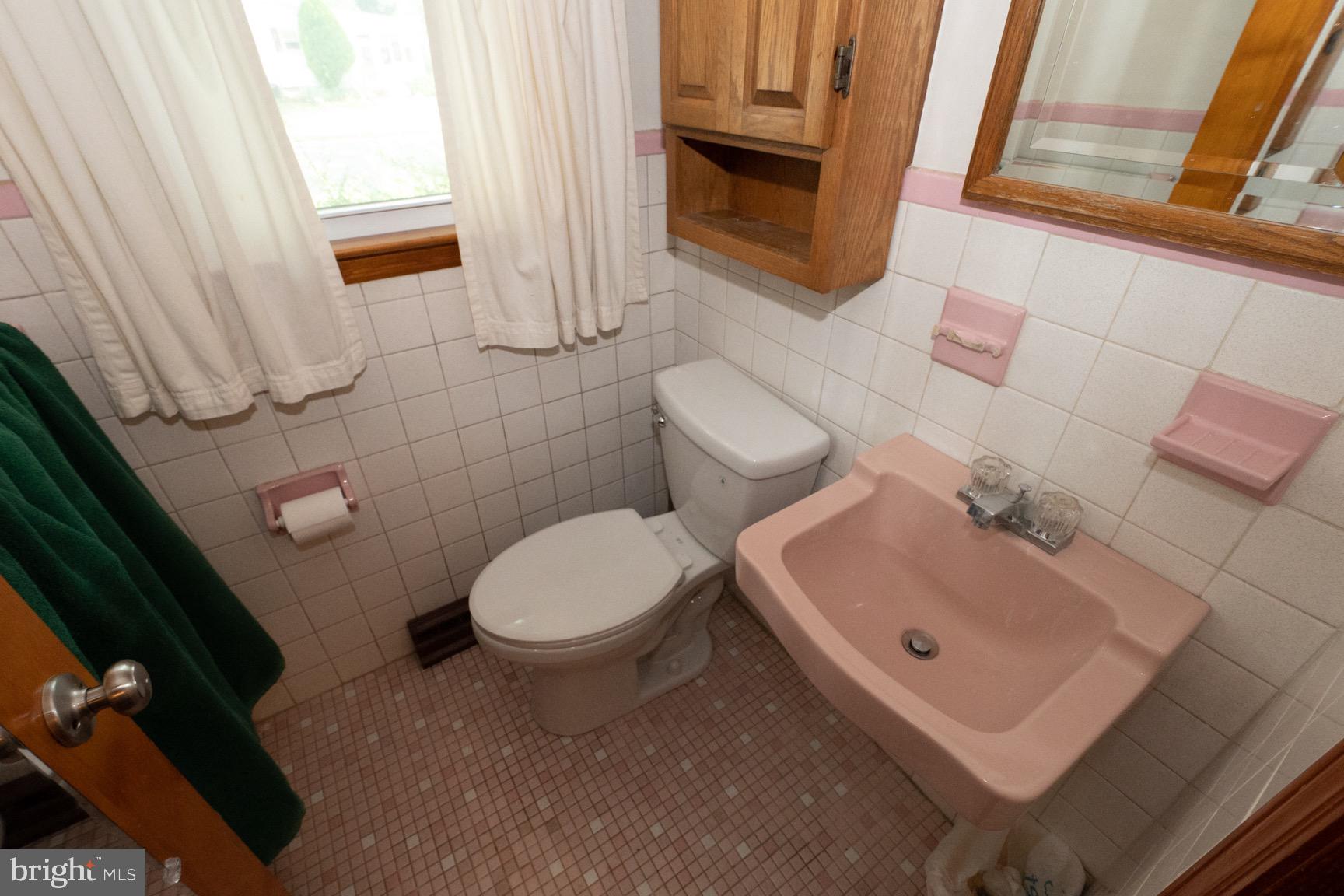 3813 Quakerbridge Road Trenton, NJ 08619 - Photo 14 of 20 Gallery Image 14