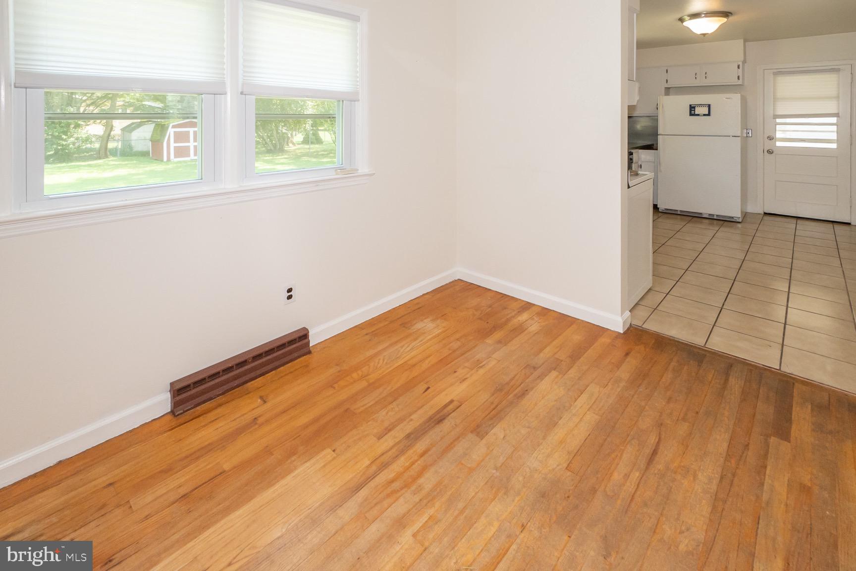3813 Quakerbridge Road Trenton, NJ 08619 - Photo 5 of 20 Gallery Image 5