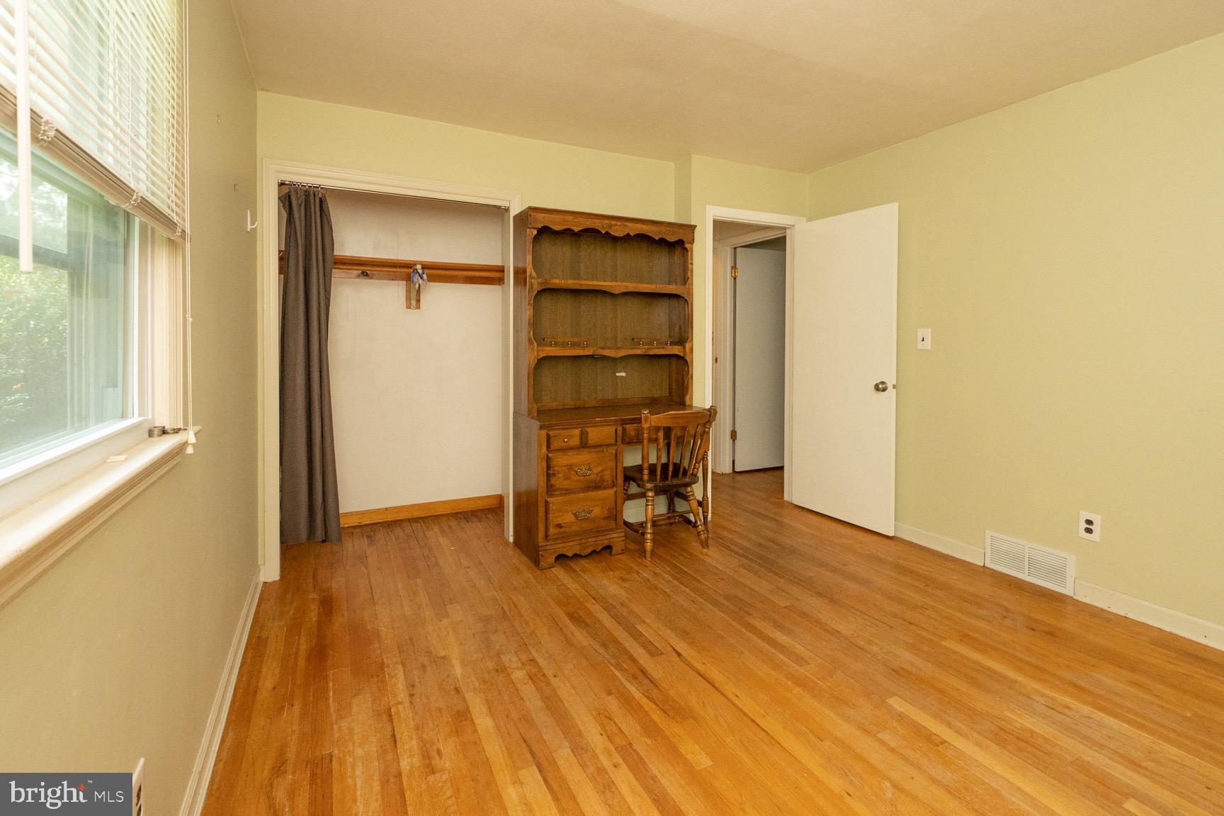 3813 Quakerbridge Road Trenton, NJ 08619 - Photo 9 of 20 Gallery Image 9