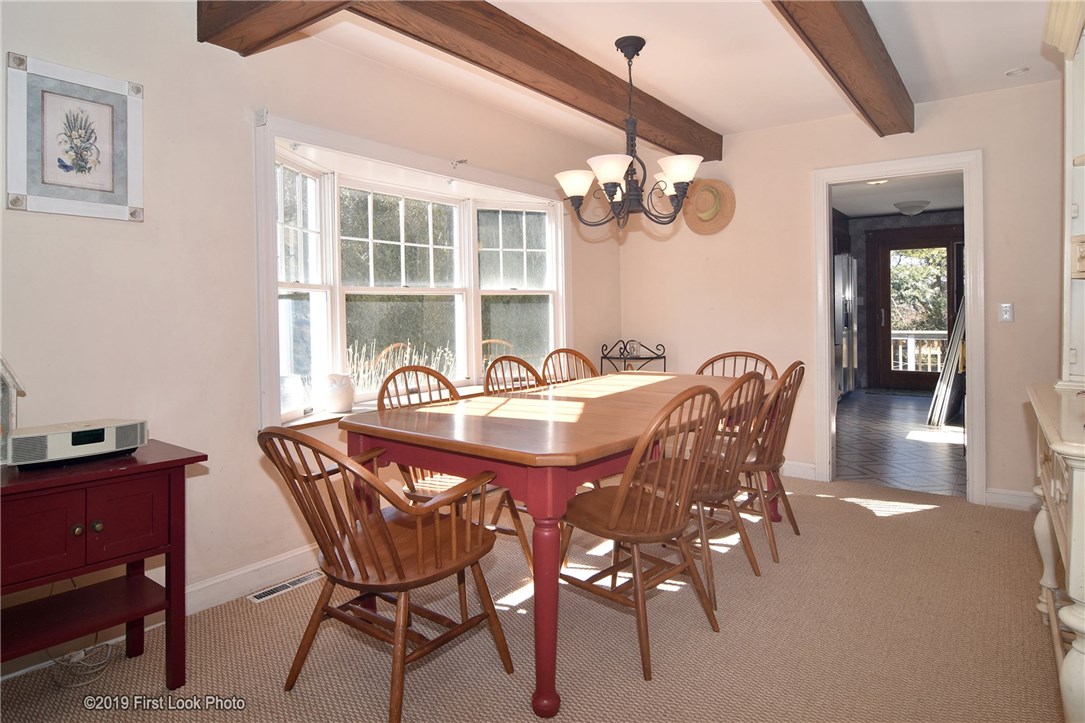35 Highland Road Charlestown, RI 02813 - Photo 9 of 23 Dining Area