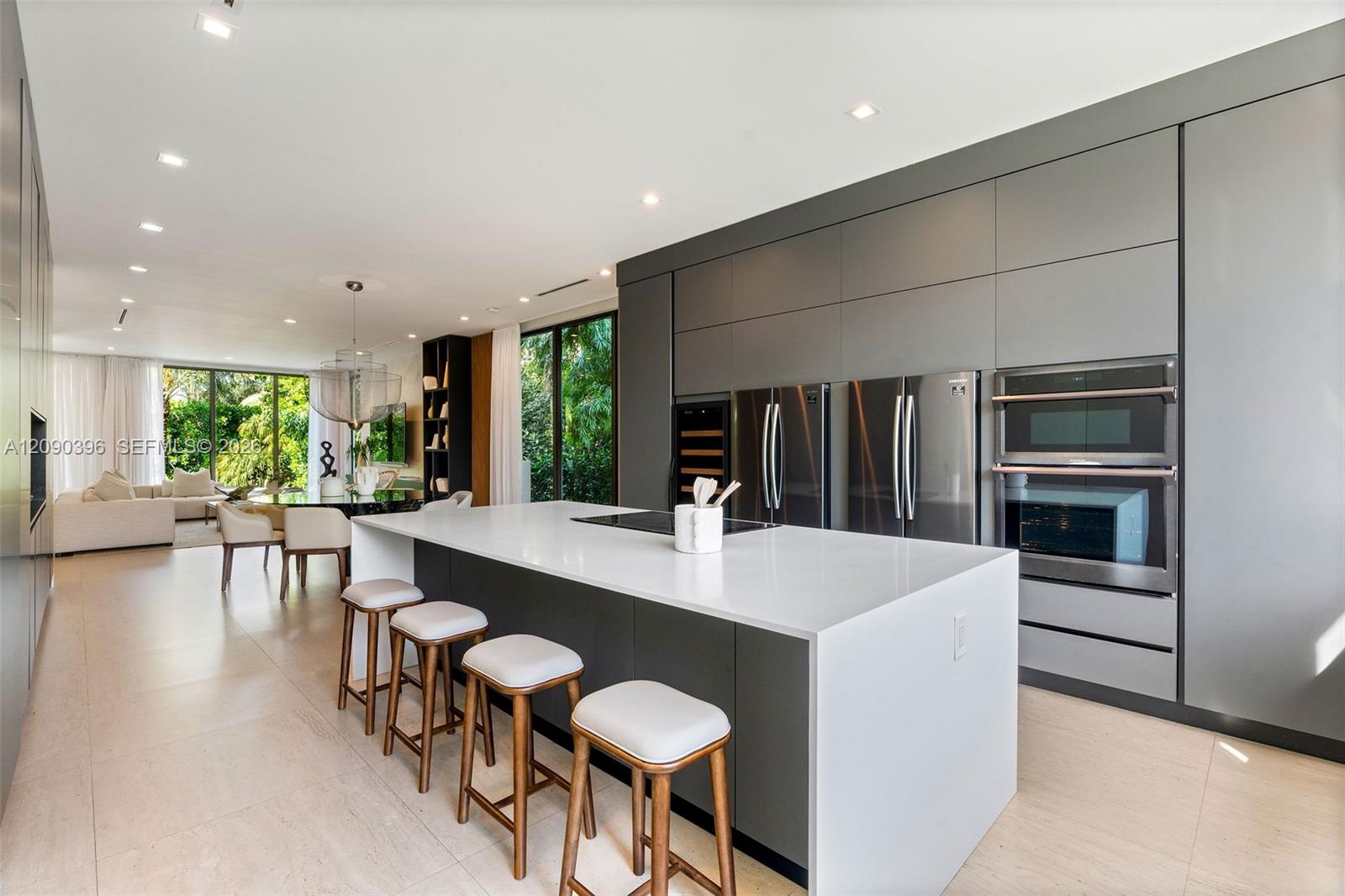 5701 North Bay Road Miami Beach, FL 33140 - Photo 13 of 60 Gallery Image 13