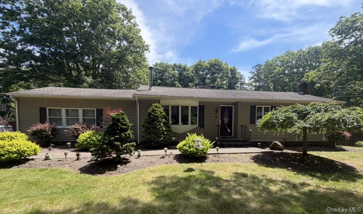 9 Pleasant View Road Ridge, NY 11961 - Photo 7 of 9