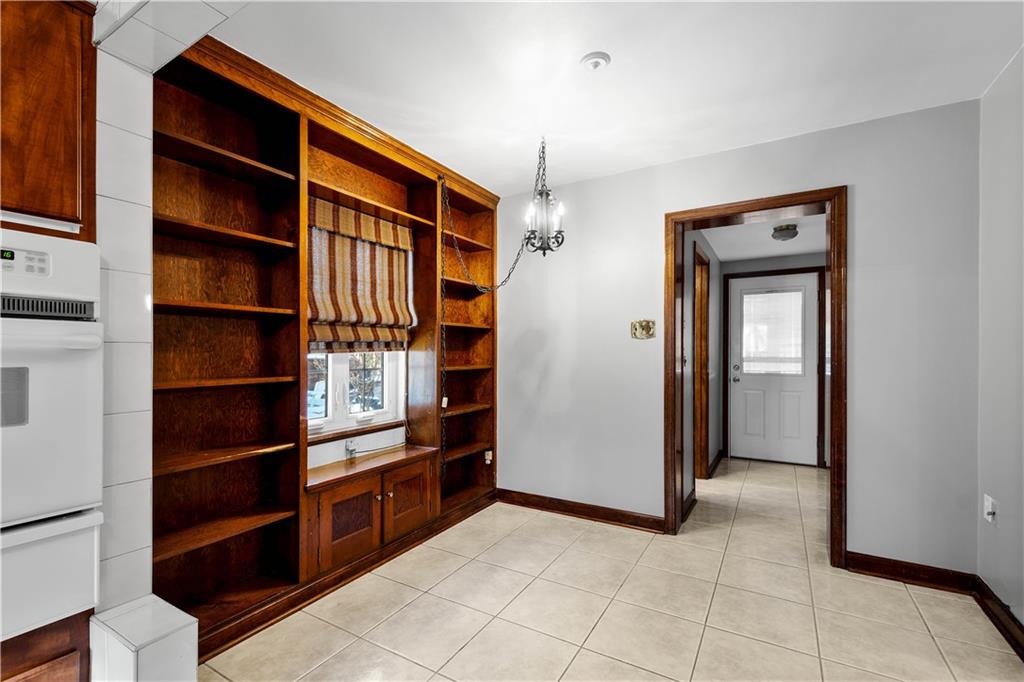 462 Beverly Road Pittsburgh, PA 15216 - Photo 13 of 48 Gallery Image 13