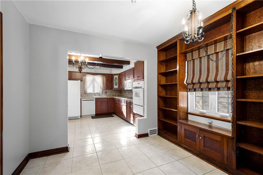 462 Beverly Road Pittsburgh, PA 15216 - Photo 14 of 48 Gallery Image 14