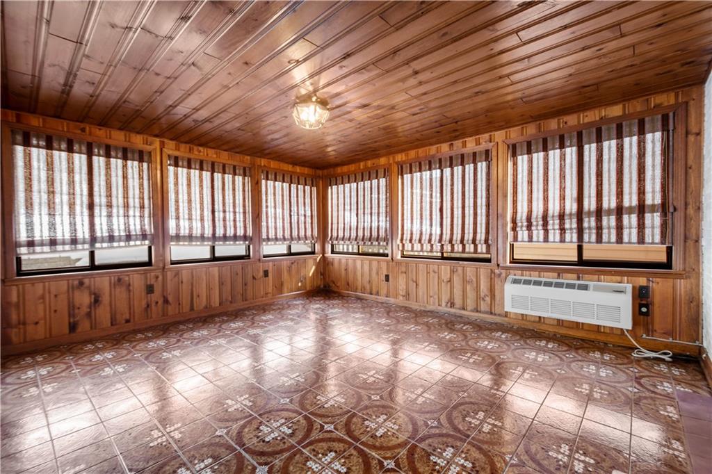 462 Beverly Road Pittsburgh, PA 15216 - Photo 16 of 48 Gallery Image 16