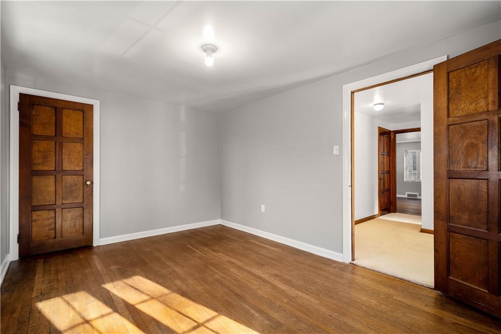 462 Beverly Road Pittsburgh, PA 15216 - Photo 21 of 48 Gallery Image 21