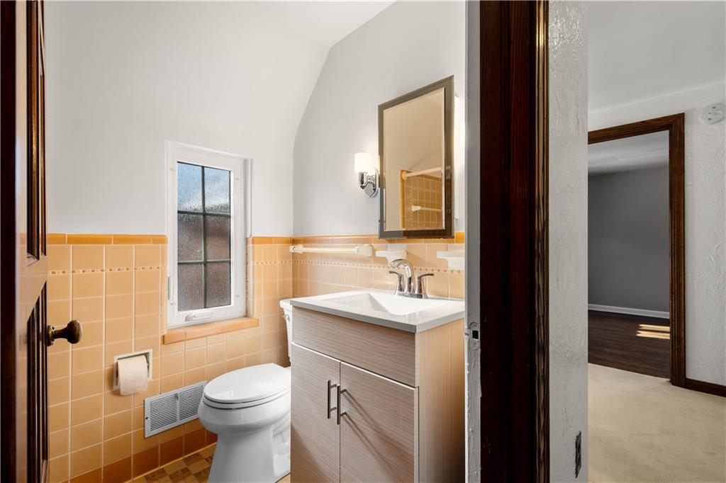 462 Beverly Road Pittsburgh, PA 15216 - Photo 25 of 48 Gallery Image 25