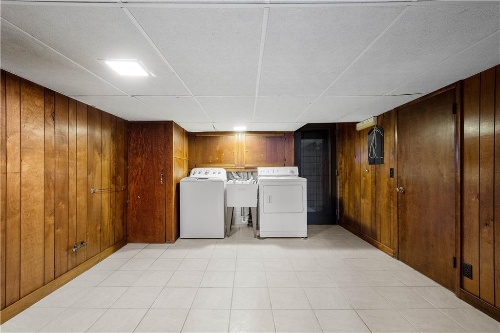 462 Beverly Road Pittsburgh, PA 15216 - Photo 33 of 48 Gallery Image 33