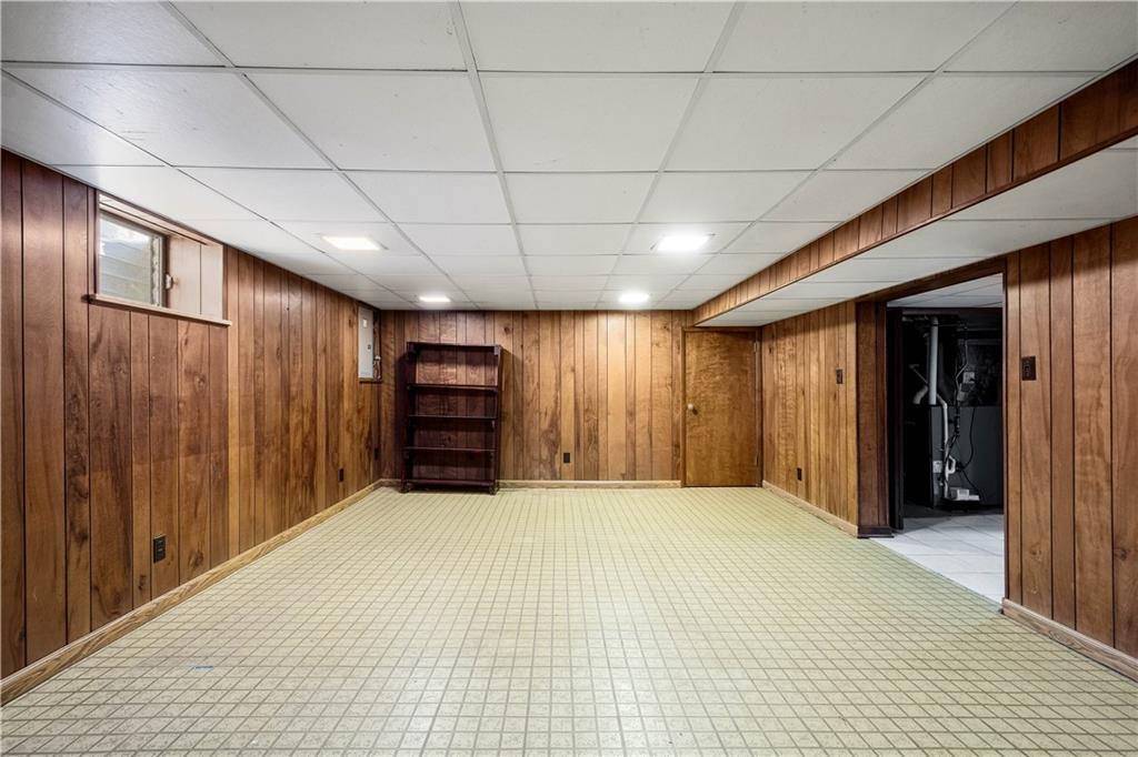 462 Beverly Road Pittsburgh, PA 15216 - Photo 35 of 48 Gallery Image 35