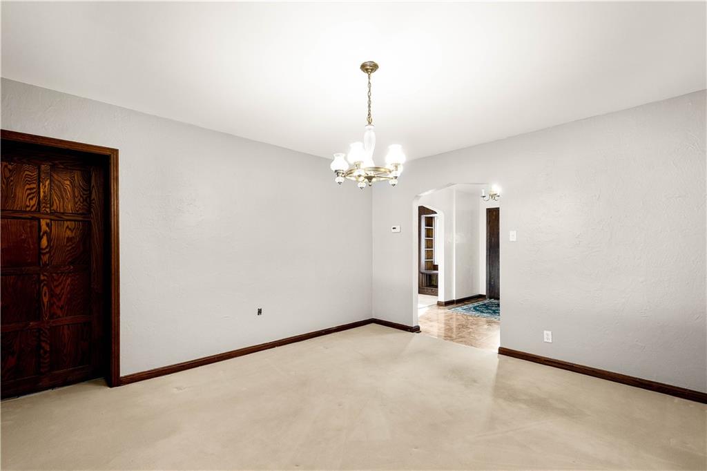 462 Beverly Road Pittsburgh, PA 15216 - Photo 8 of 48 Gallery Image 8
