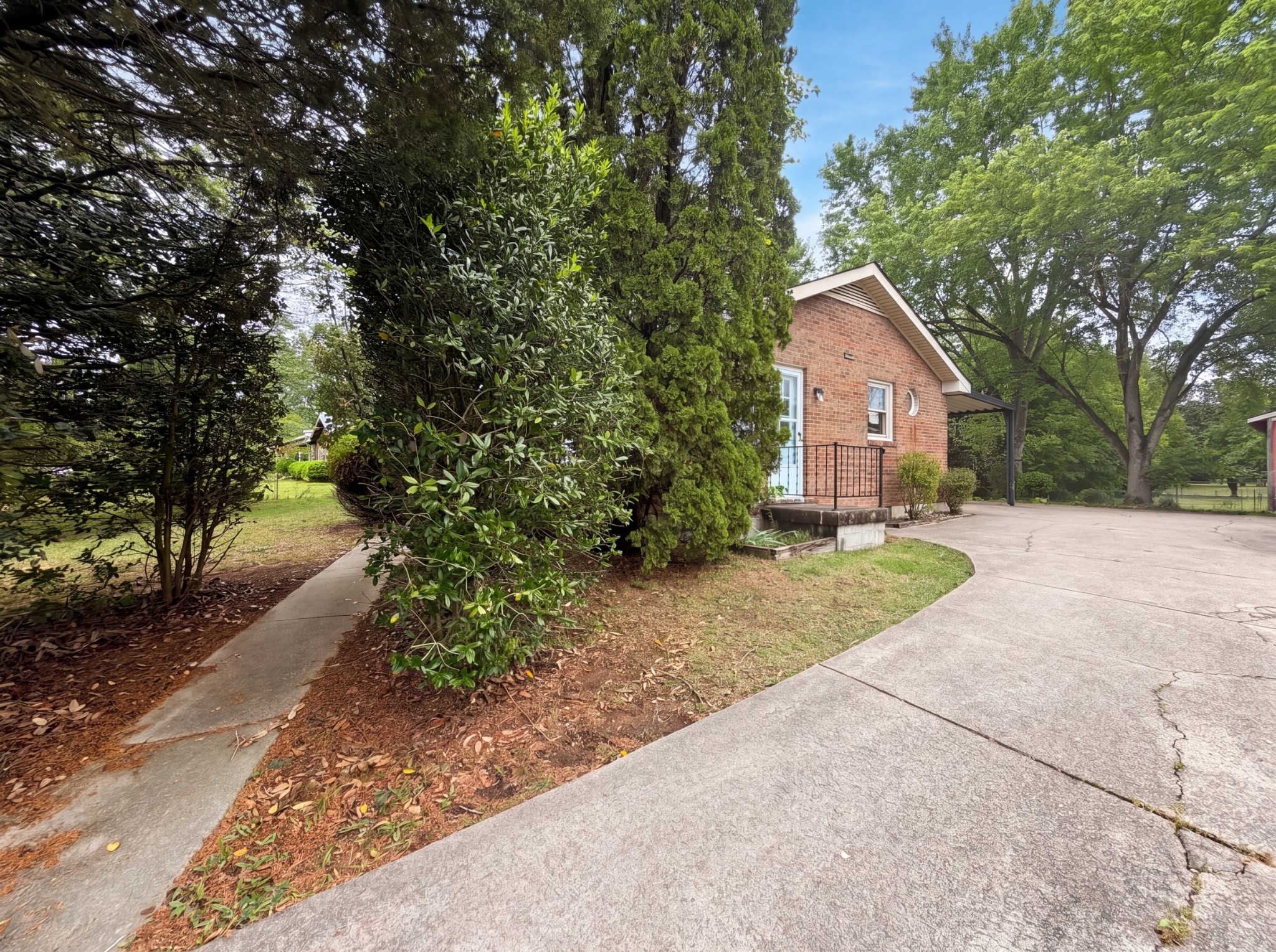 587 Lafayette Road Clarksville, TN 37042 - Photo 18 of 20