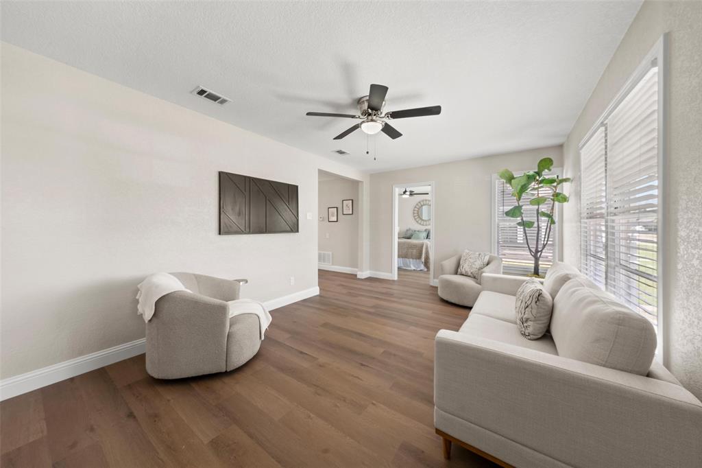 3117 Fadal Avenue Waco, TX 76708 - Photo 2 of 18