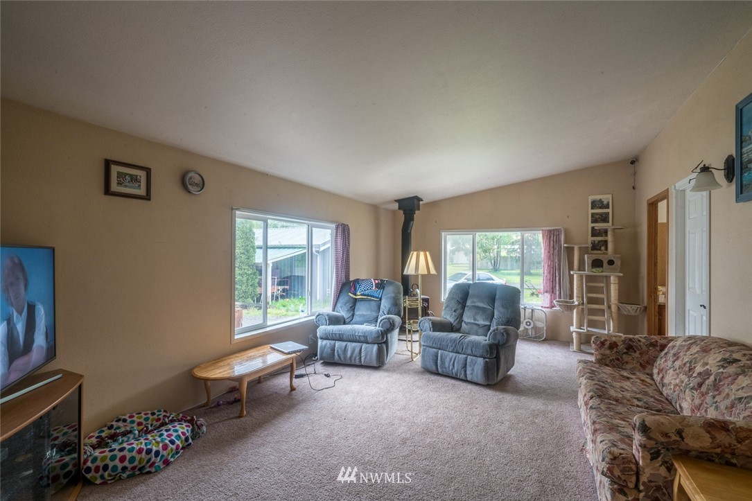 22849 Bridgewater Road Sedro-Woolley, WA 98284 - Photo 9 of 18 Gallery Image 9