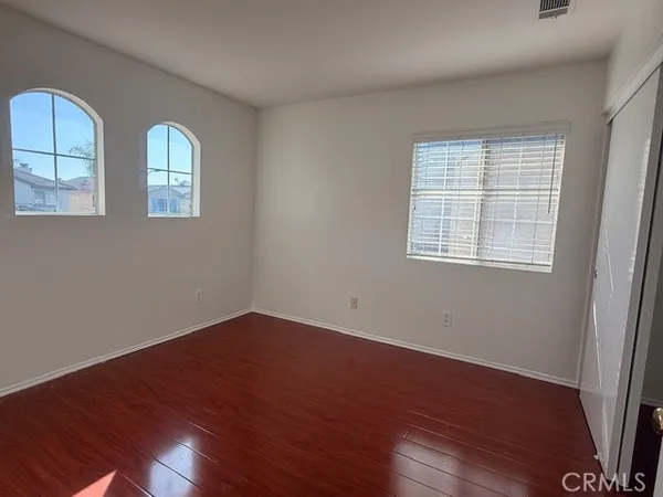 $5,500 | 27 Ohio, Irvine, CA 92606
