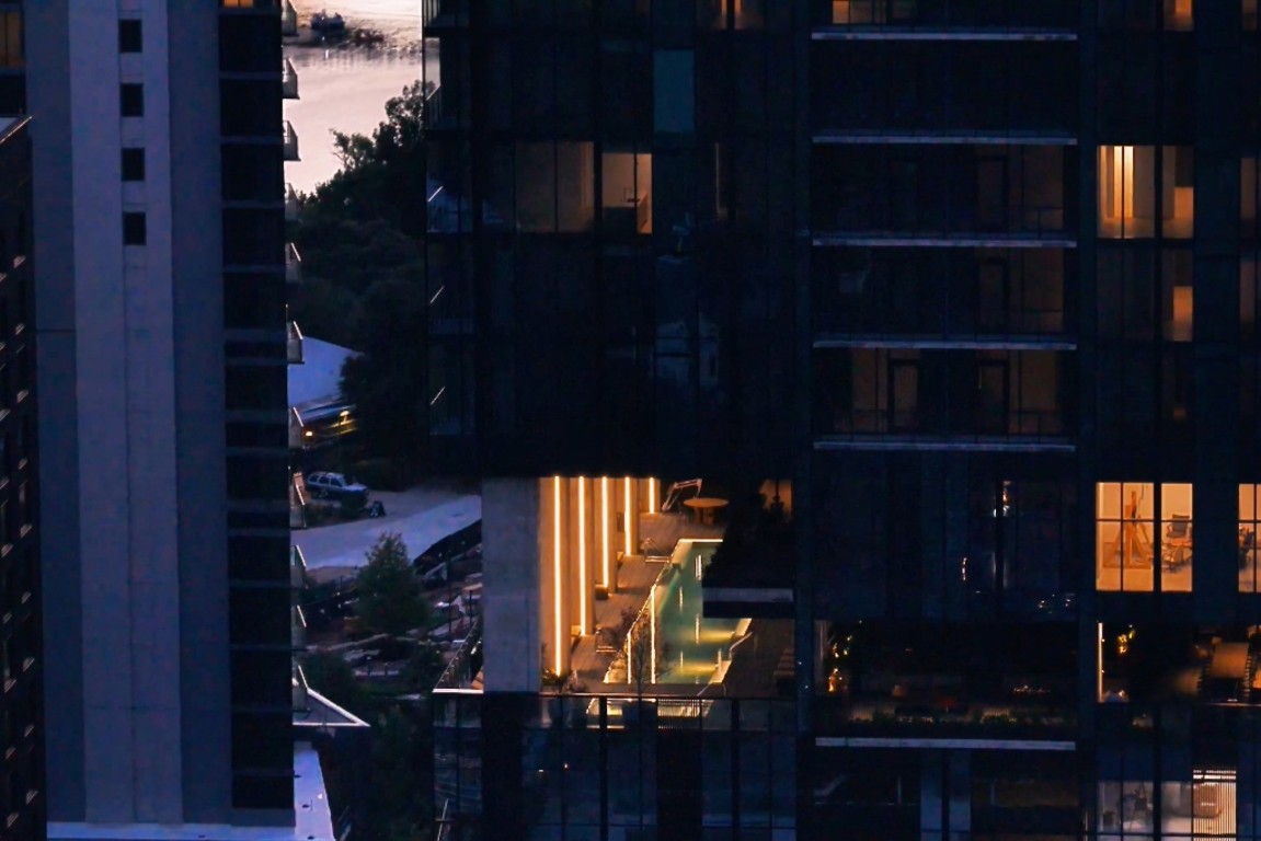 610 Davis Street, Unit 2504 Austin, TX 78701 - Photo 18 of 28