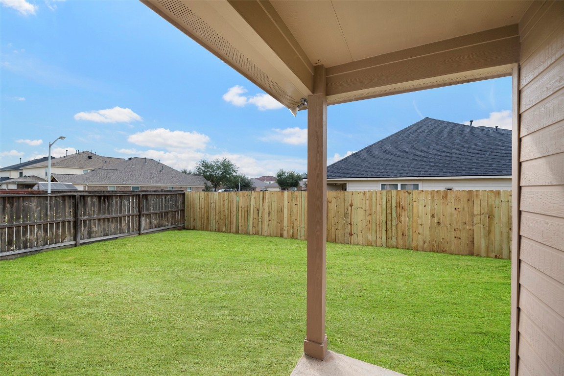 9934 Yearling Place Conroe, TX 77385 - Photo 41 of 47 Fully fenced backyard