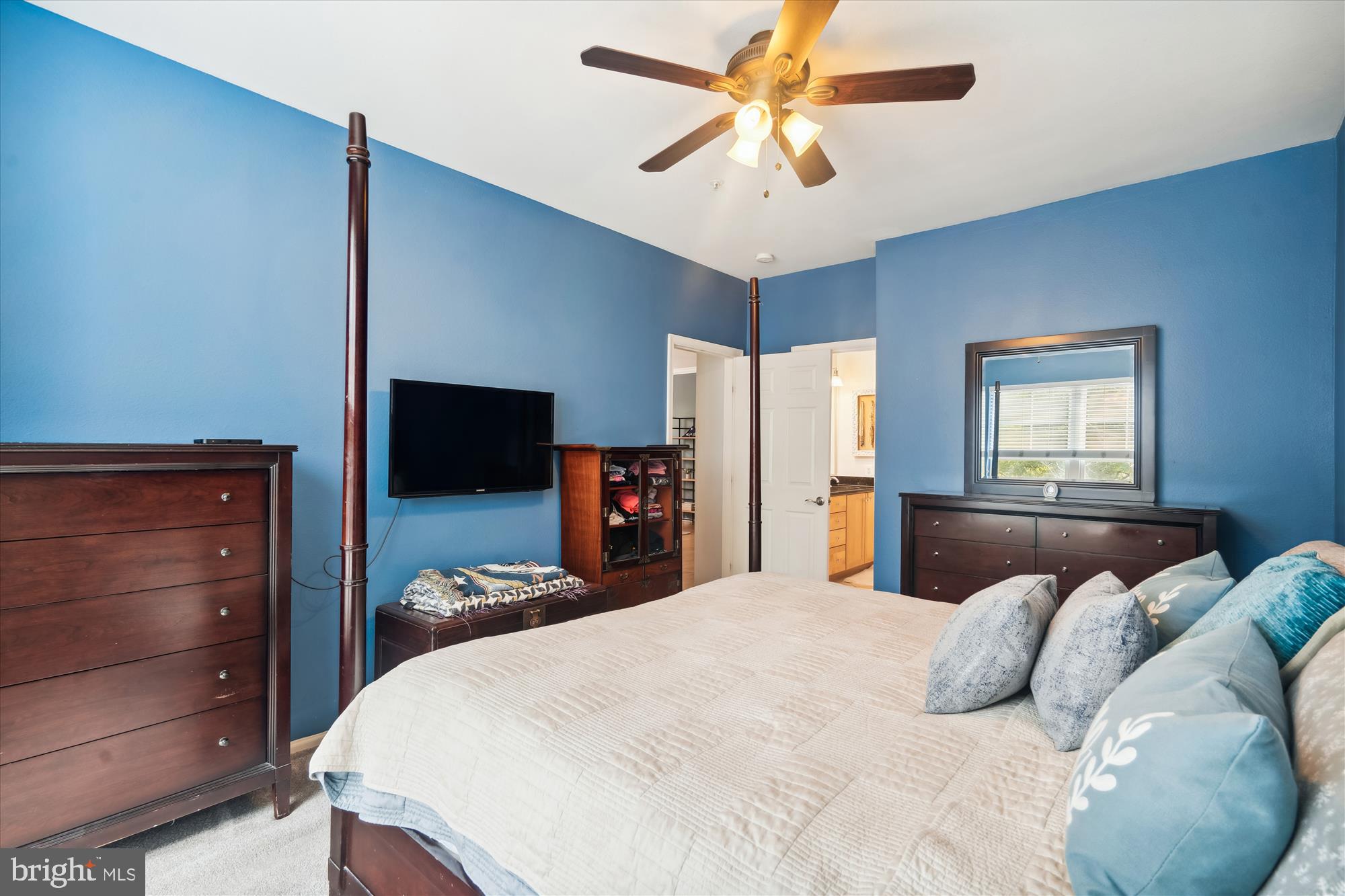 11800 Old Georgetown Road, Unit 1217 North Bethesda, MD 20852 - Photo 15 of 45 Primary Bedroom