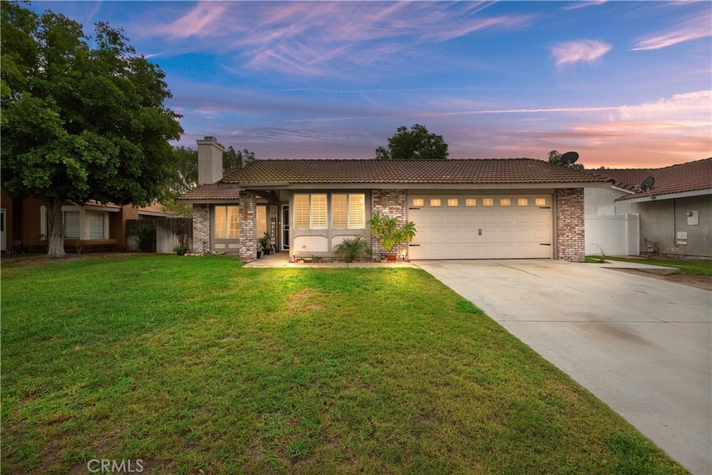 19373 Totem Court Riverside, CA 92508 - Photo 1 of 1 a front view of house with yard and green space