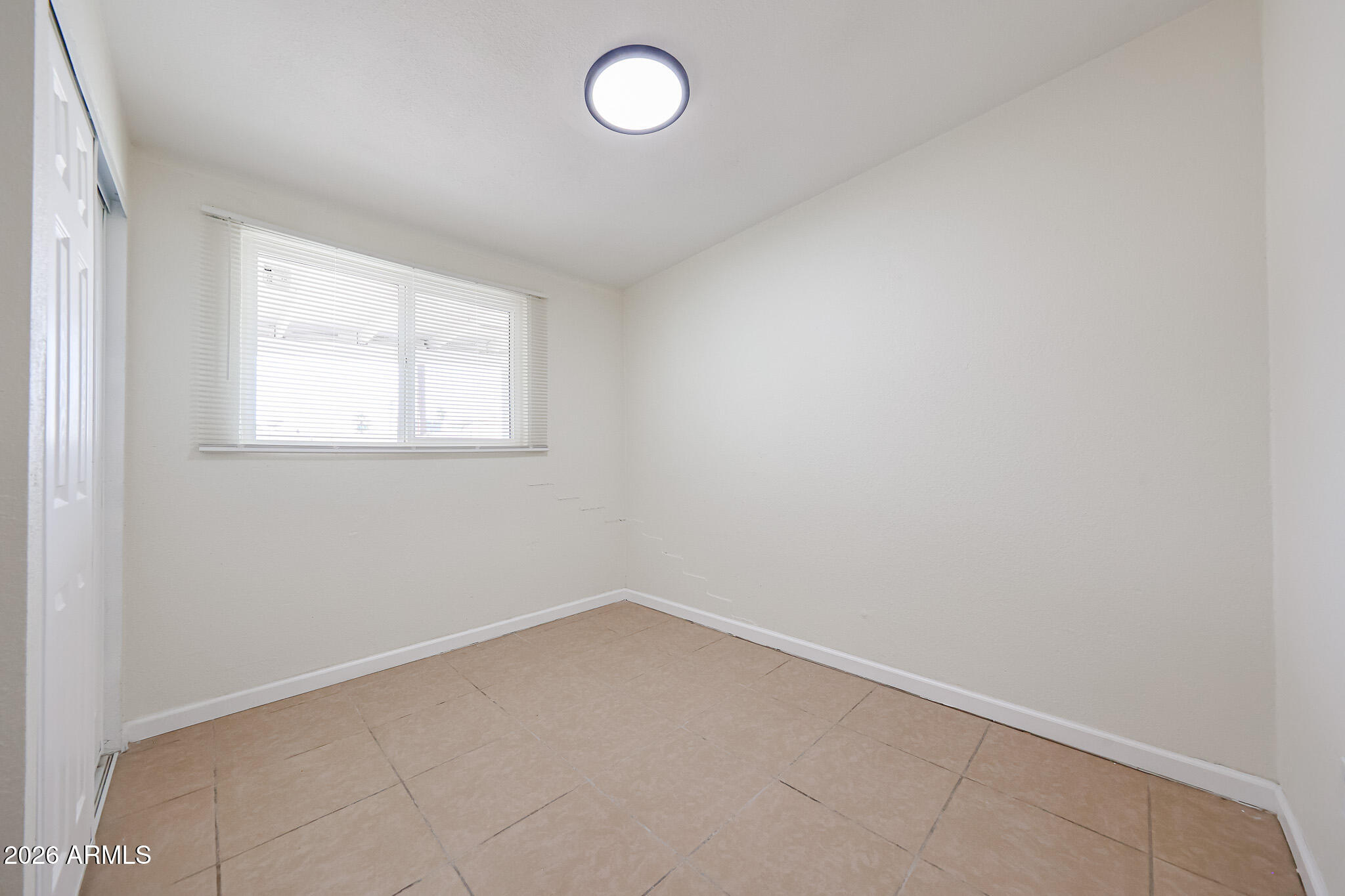 3951 West Monte Vista Road Phoenix, AZ 85009 - Photo 15 of 28 B (17)