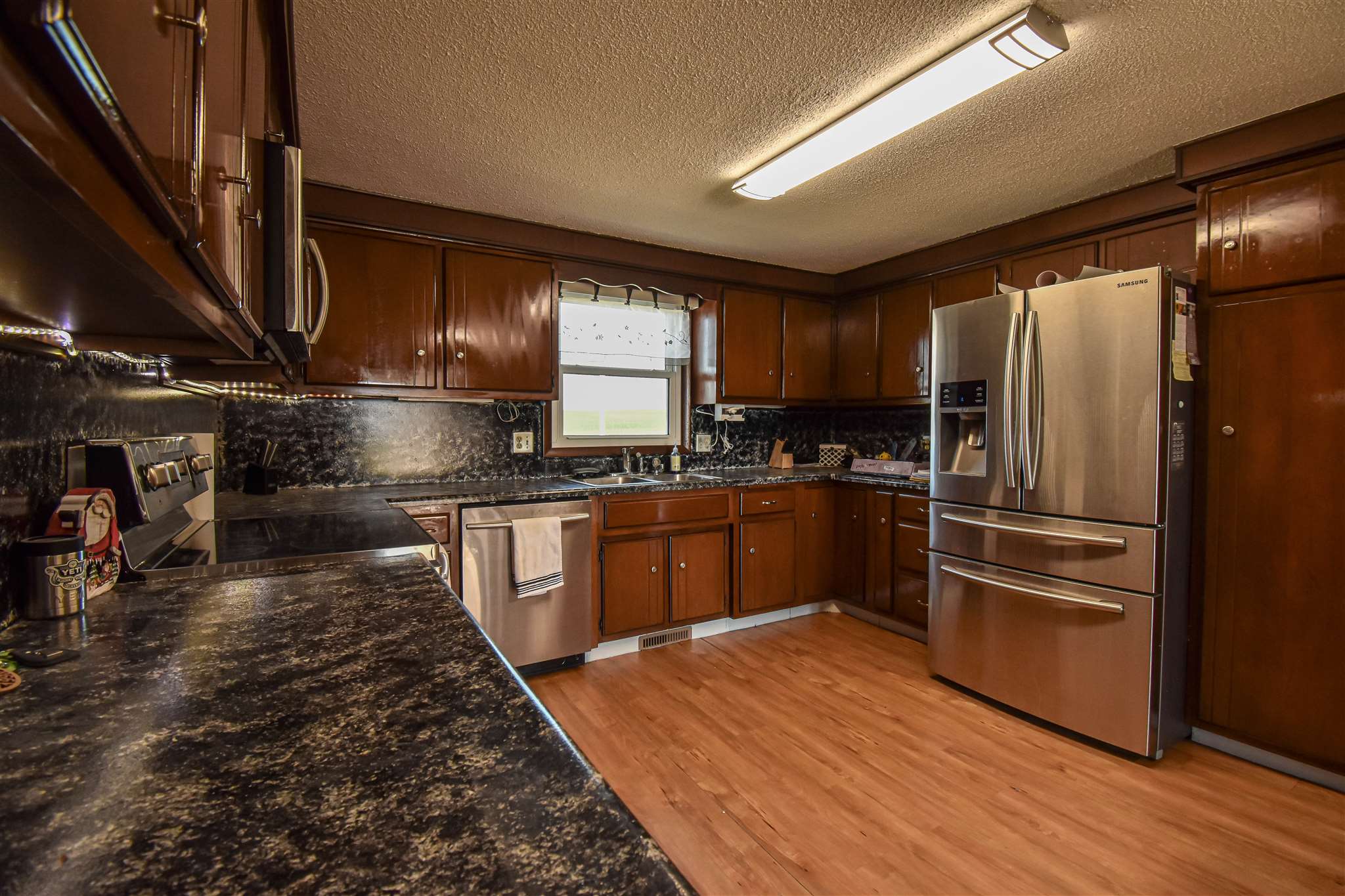 9836 Hoagland Road Hoagland, IN 46745 - Photo 12 of 30 Gallery Image 12