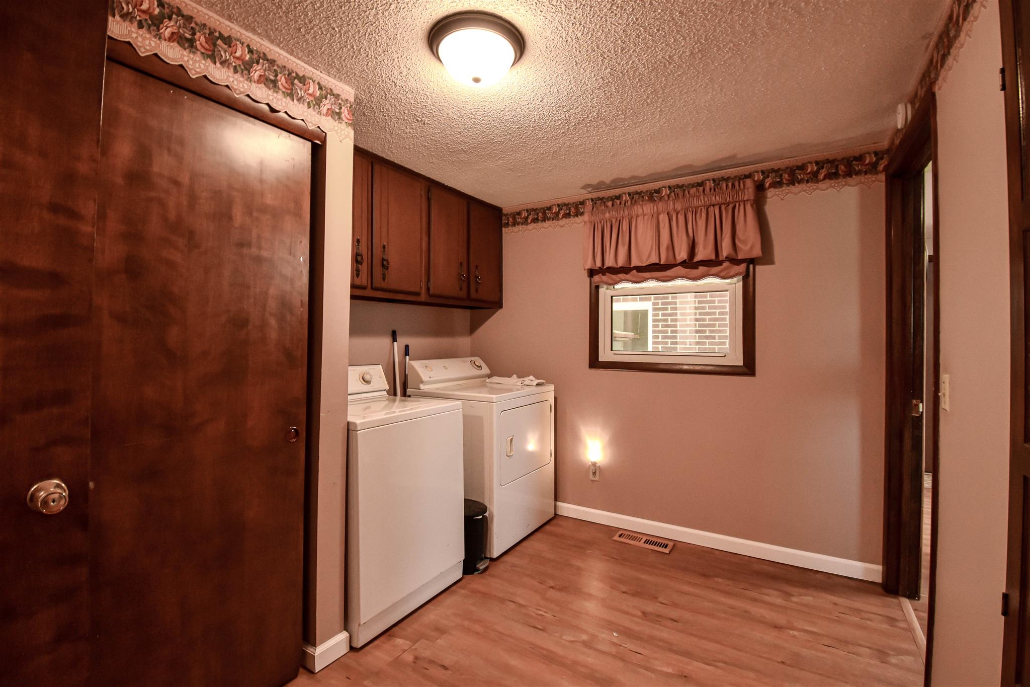 9836 Hoagland Road Hoagland, IN 46745 - Photo 15 of 30 Gallery Image 15