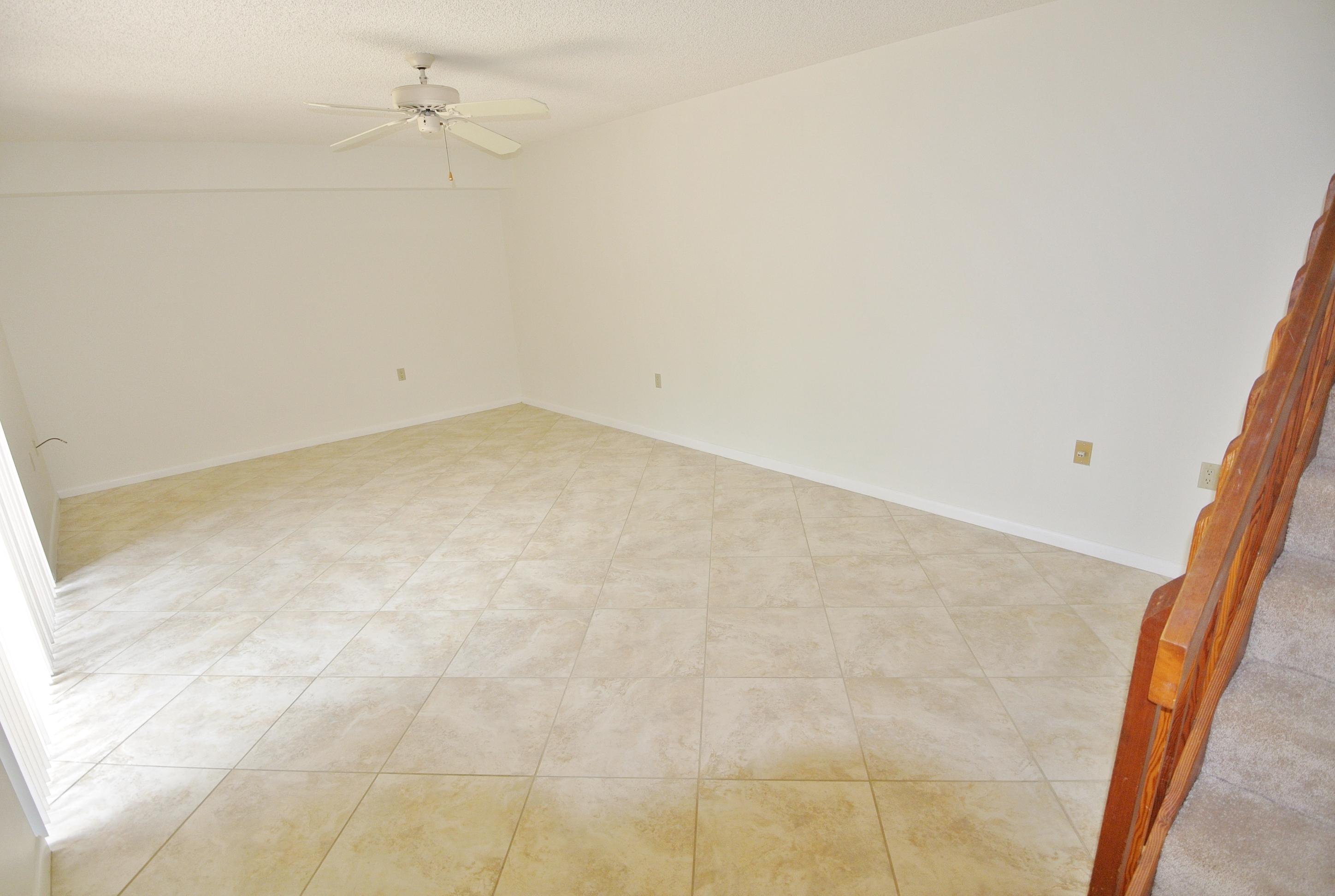 2802 28th Court Jupiter, FL 33477 - Photo 11 of 17 DSC_5463
