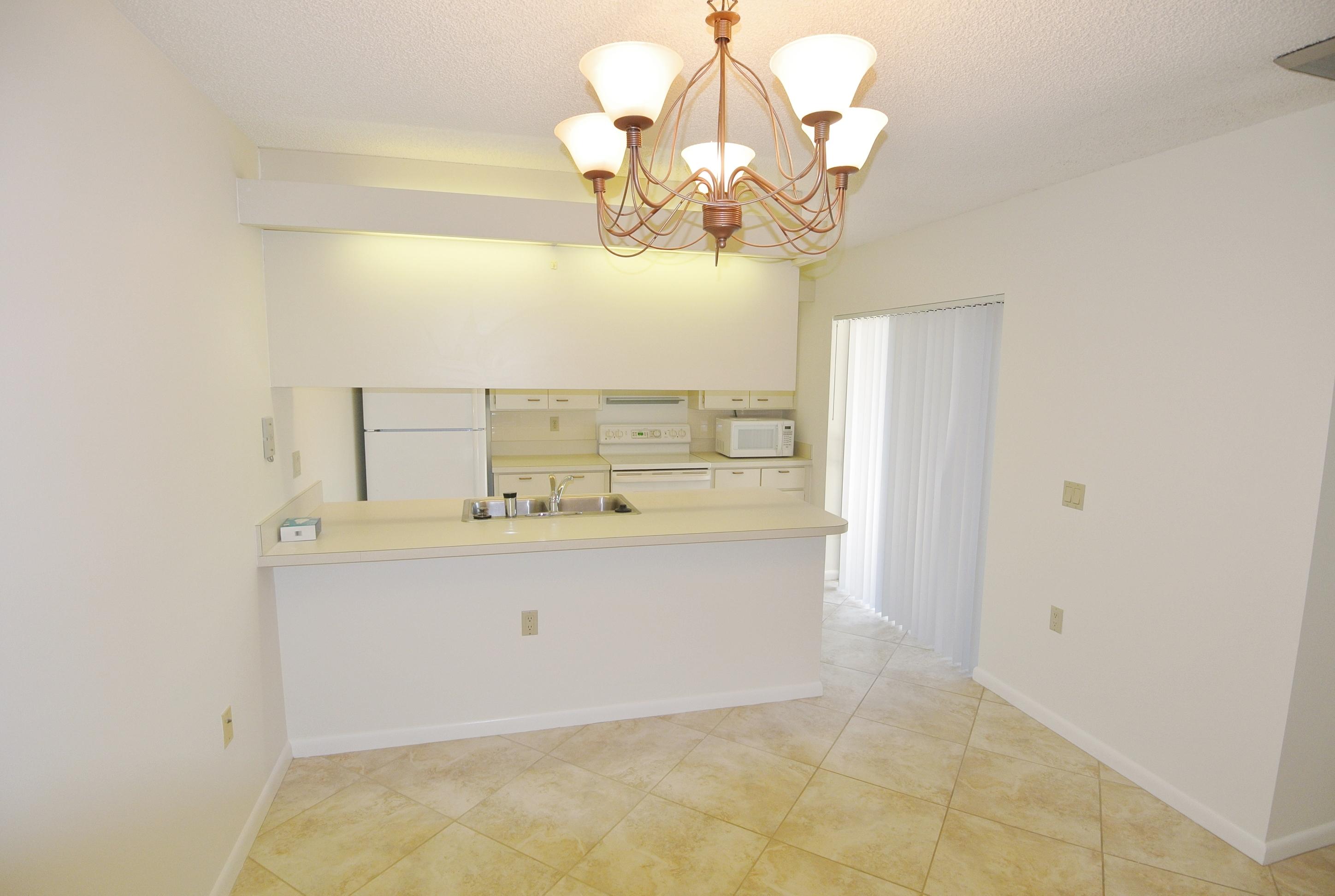 2802 28th Court Jupiter, FL 33477 - Photo 13 of 17 DSC_5464