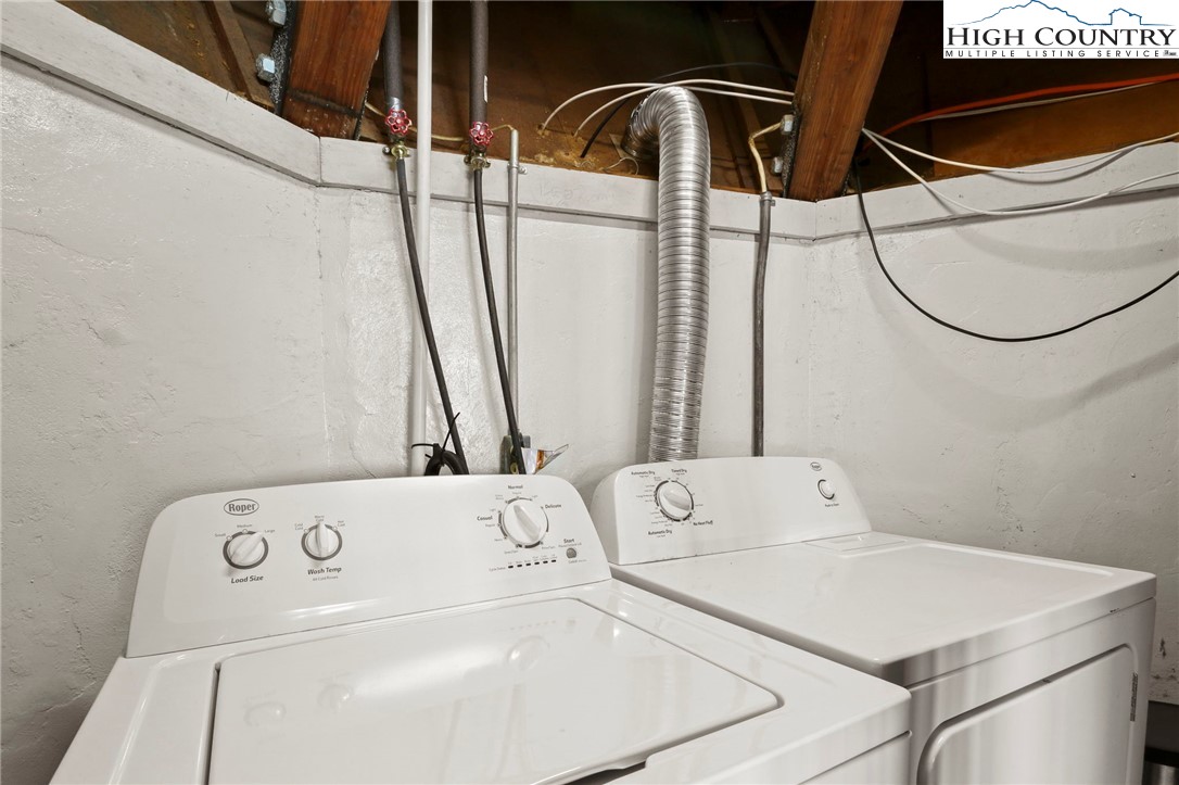 104 Longview Court Seven Devils, NC 28604 - Photo 31 of 46 a utility room with dryer and washer