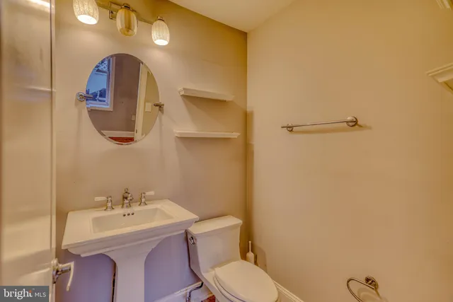 $279,900 | 1111 Mt Vernon Street, Unit 2, Philadelphia, PA 19123