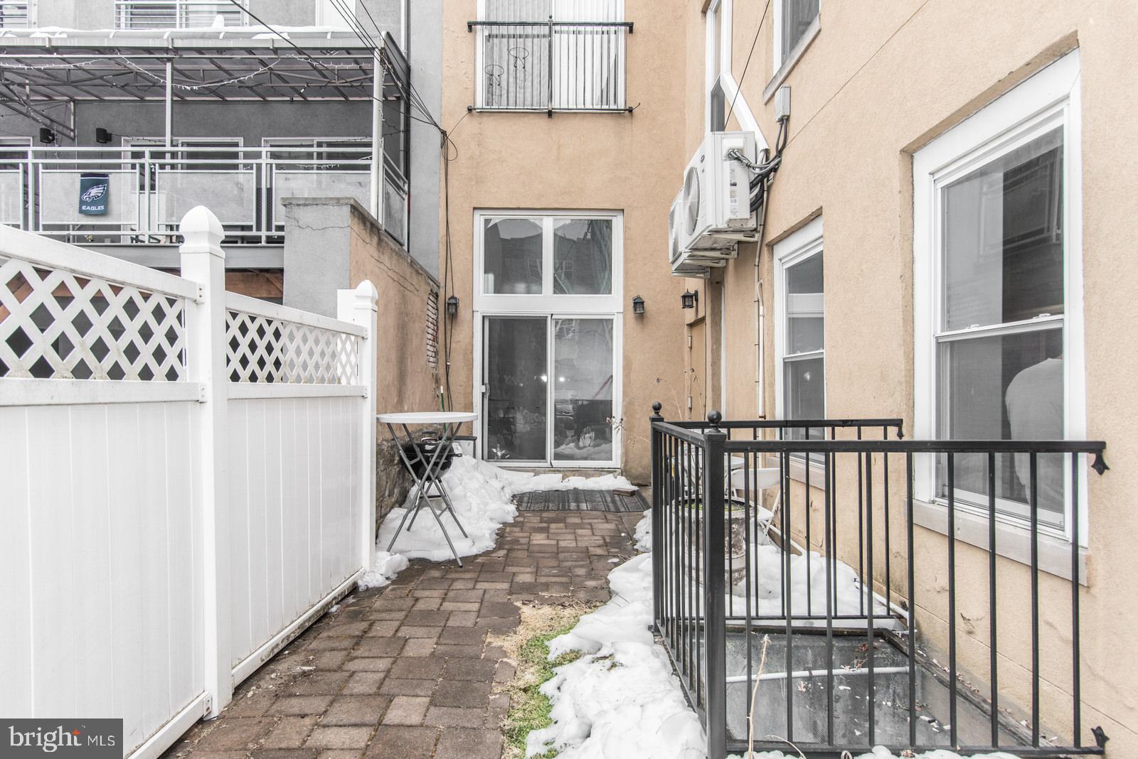 1111 Mt Vernon Street, Unit 2 Philadelphia, PA 19123 - Photo 18 of 62