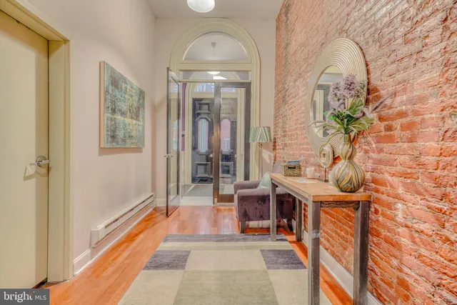 $279,900 | 1111 Mt Vernon Street, Unit 2, Philadelphia, PA 19123