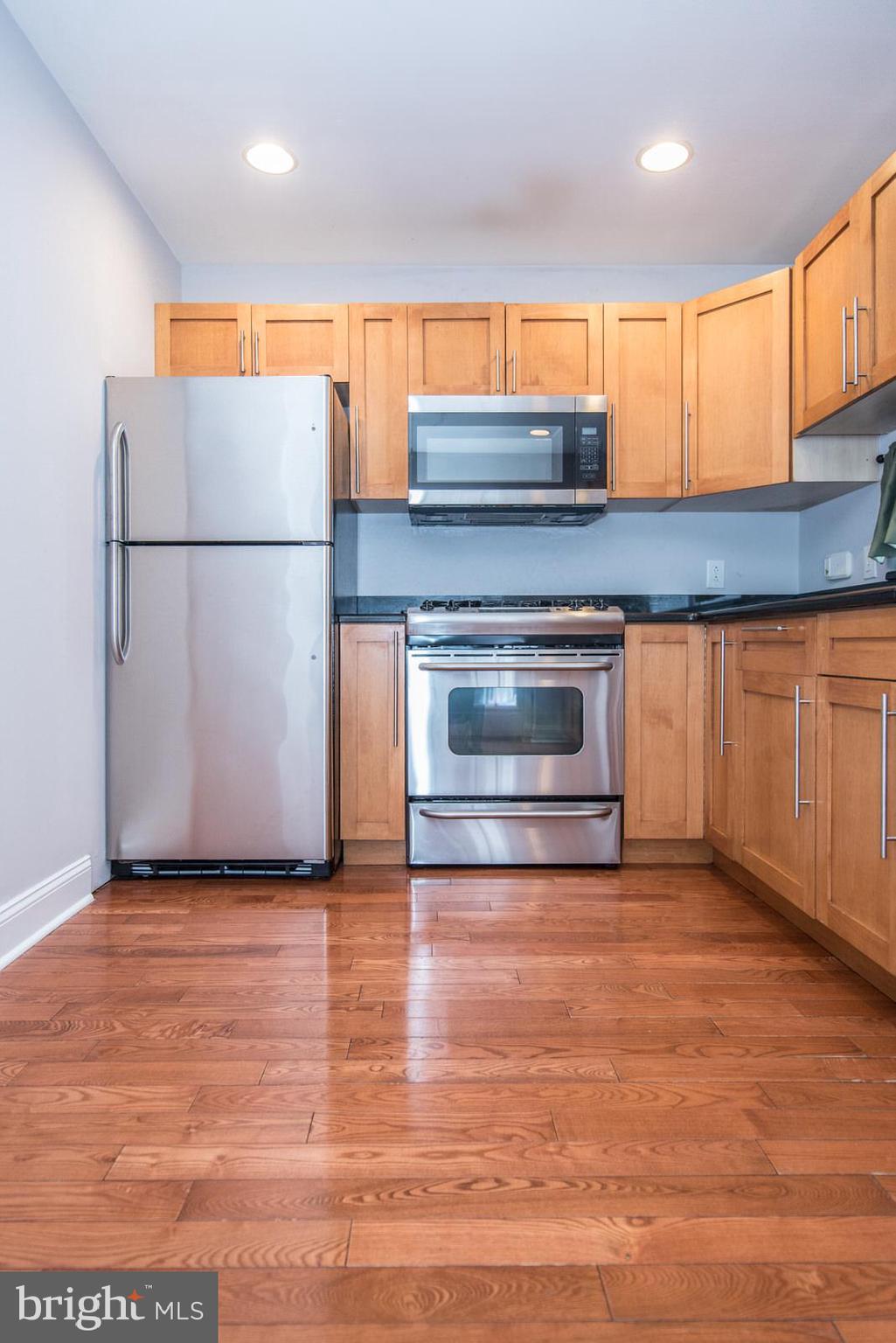 1111 Mt Vernon Street, Unit 2 Philadelphia, PA 19123 - Photo 40 of 62