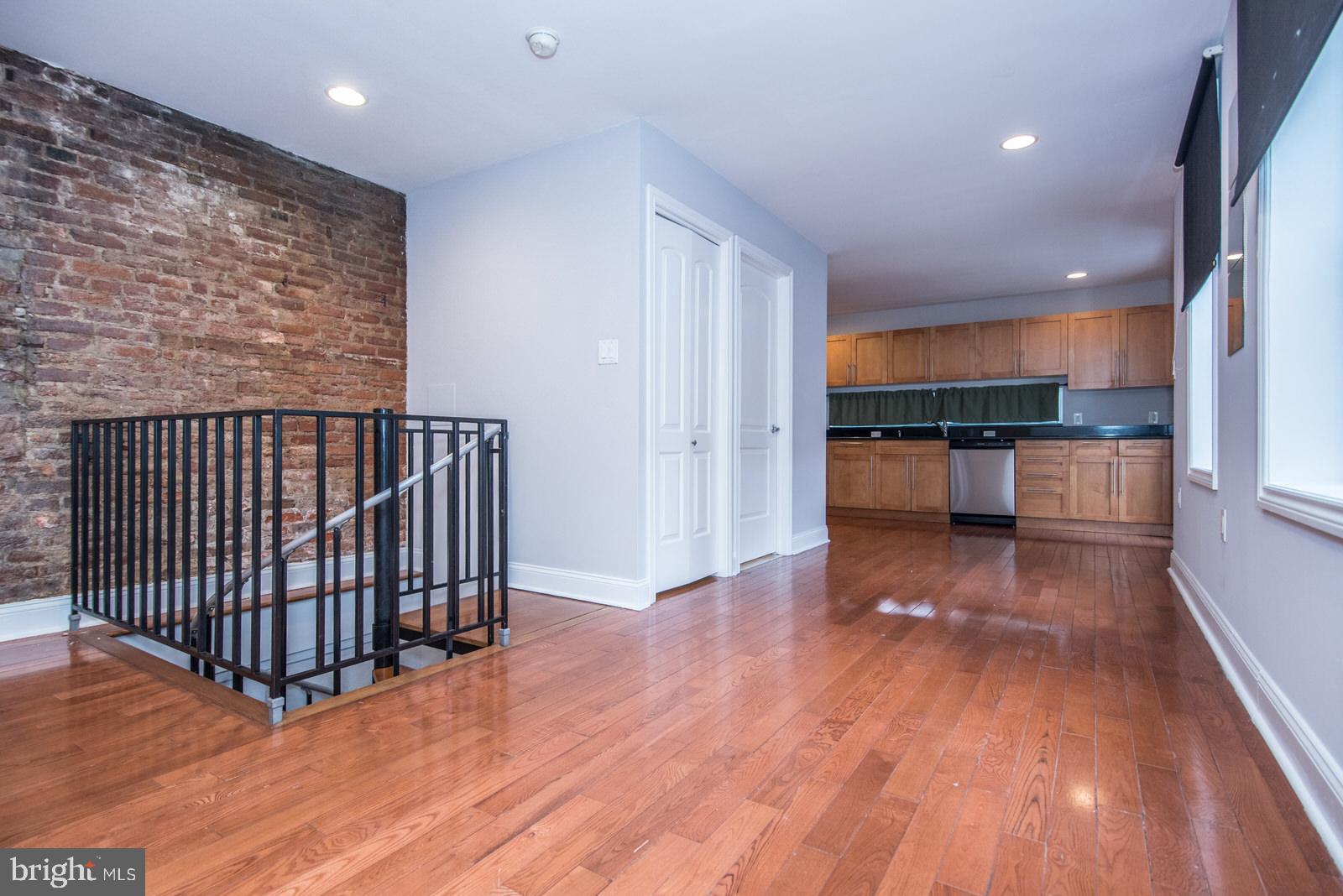 1111 Mt Vernon Street, Unit 2 Philadelphia, PA 19123 - Photo 47 of 62