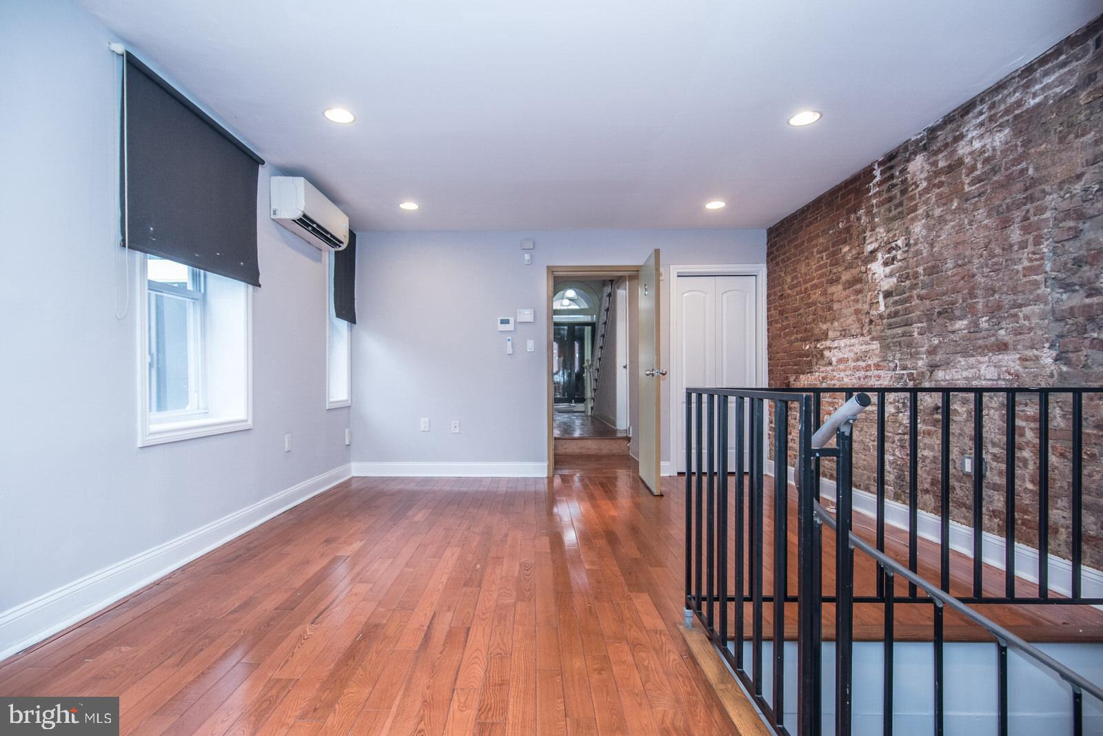 1111 Mt Vernon Street, Unit 2 Philadelphia, PA 19123 - Photo 48 of 62