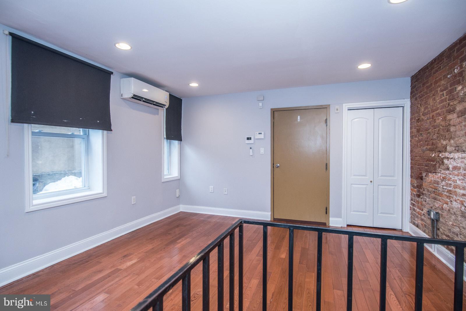 1111 Mt Vernon Street, Unit 2 Philadelphia, PA 19123 - Photo 10 of 62