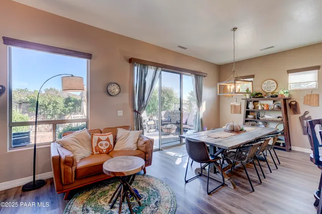 $860,000 | 422 Bloomingdale Drive, Prescott, AZ 86301