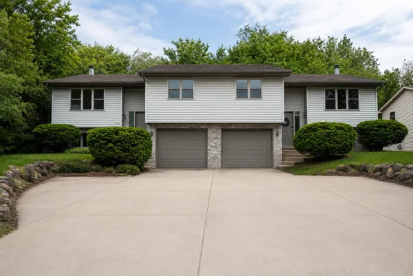 $637,500 | 5741-5743 Lacy Road, Fitchburg, WI 53711
