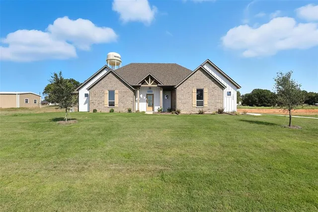$499,000 | 1005 Ronnie Court, Springtown, TX 76082