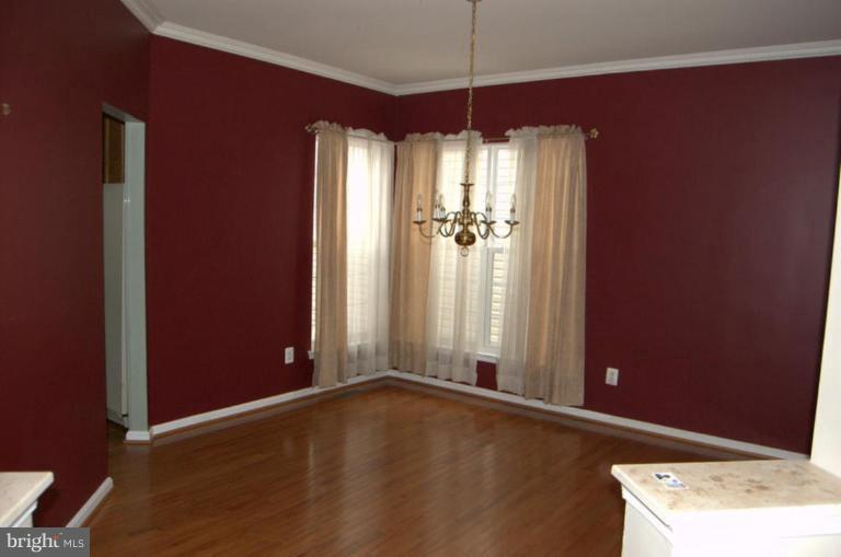 43099 Lake Ridge Place Leesburg, VA 20176 - Photo 4 of 21 Dining Room