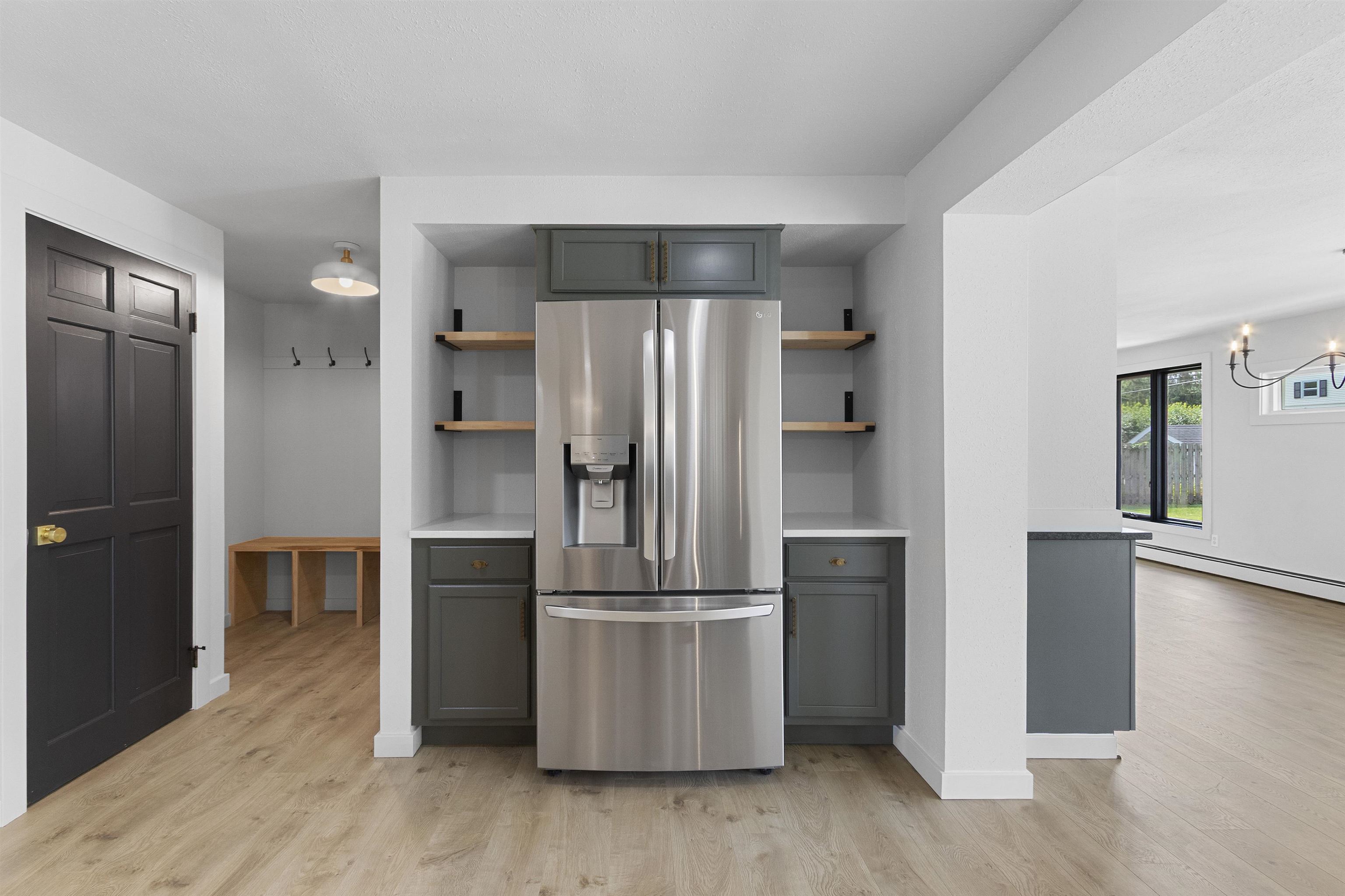 461 West Briar Lane Green Bay, WI 54301 - Photo 18 of 58