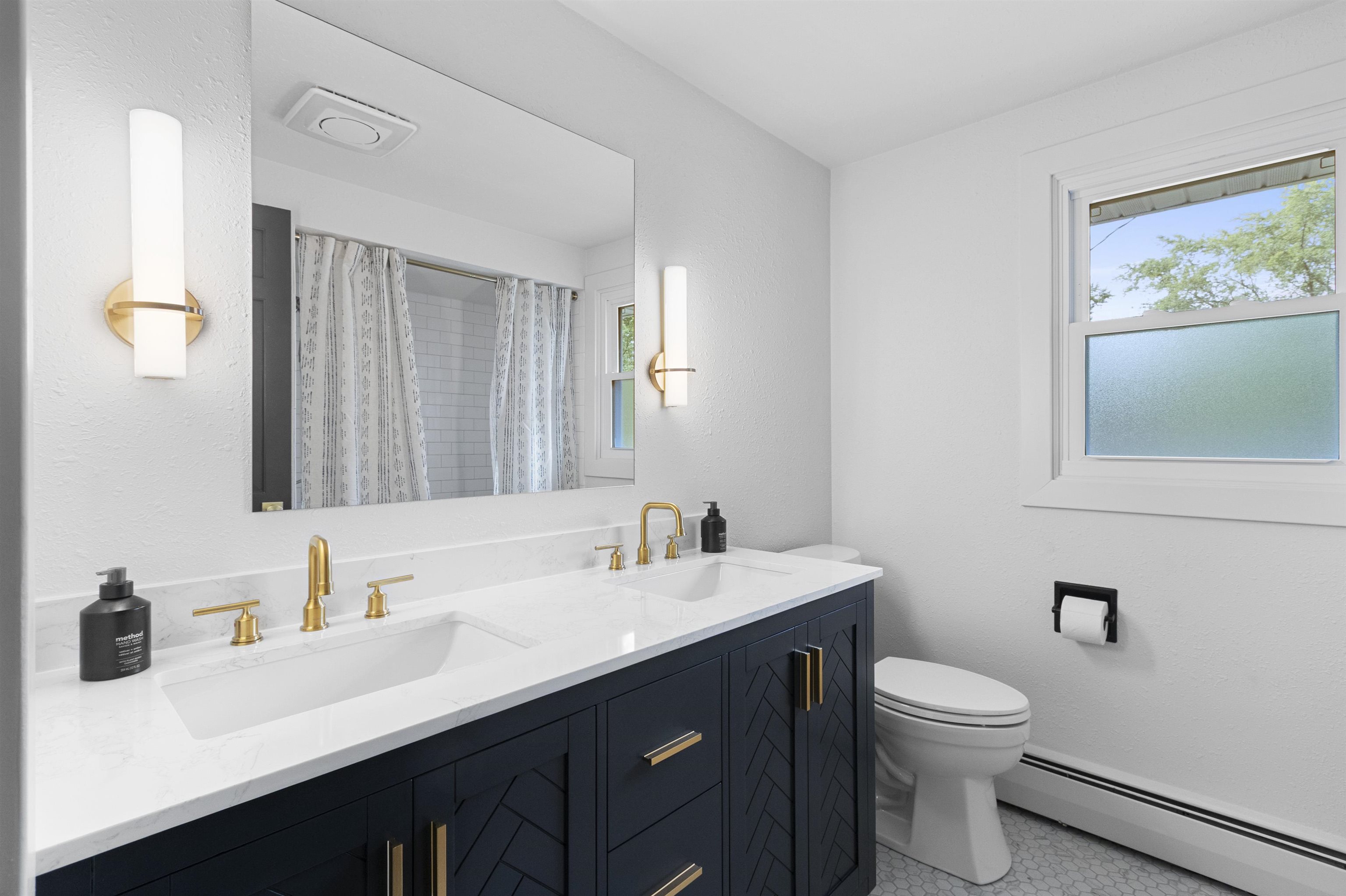 461 West Briar Lane Green Bay, WI 54301 - Photo 45 of 58