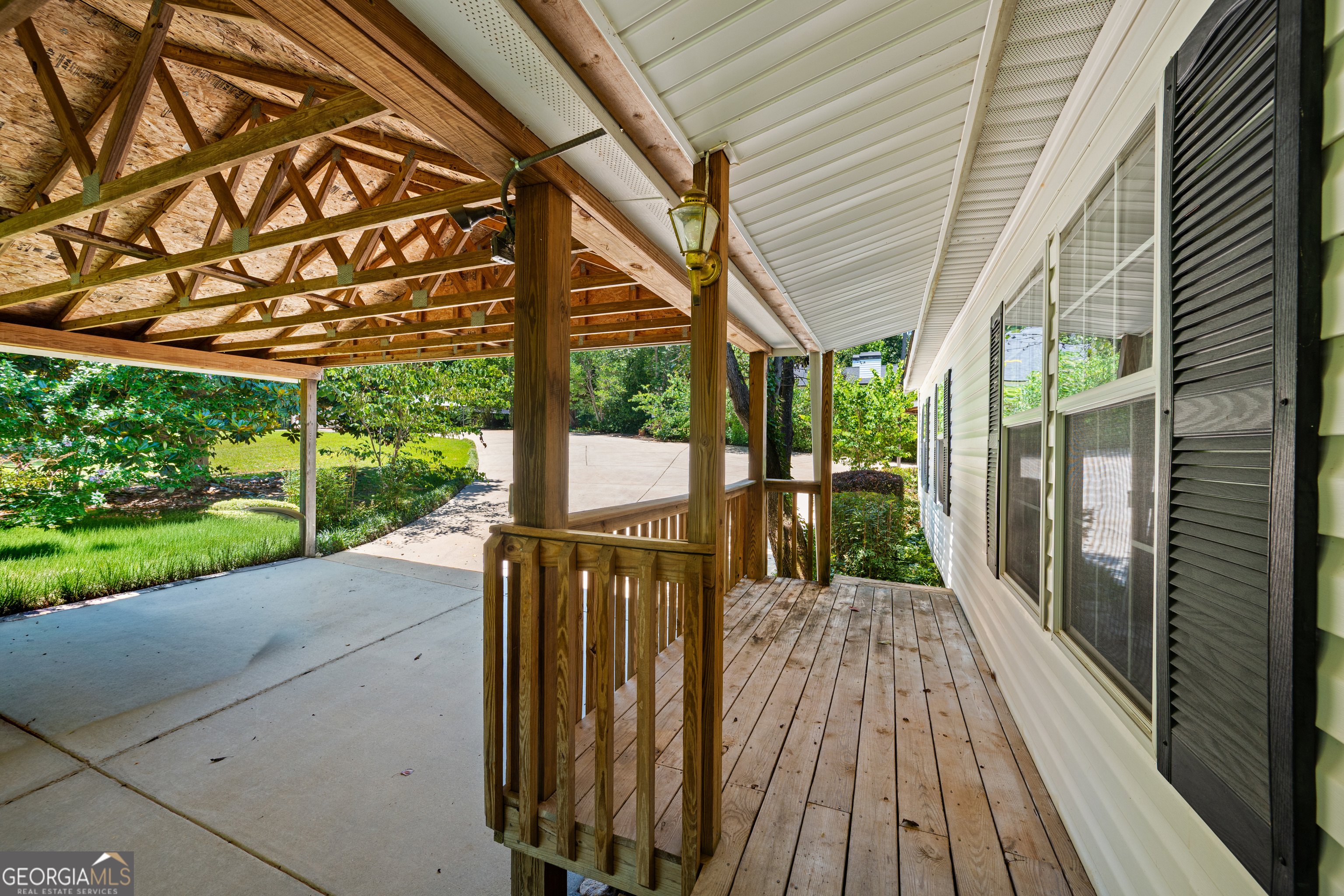 188 Deptula Road Jackson, GA 30233 - Photo 10 of 76