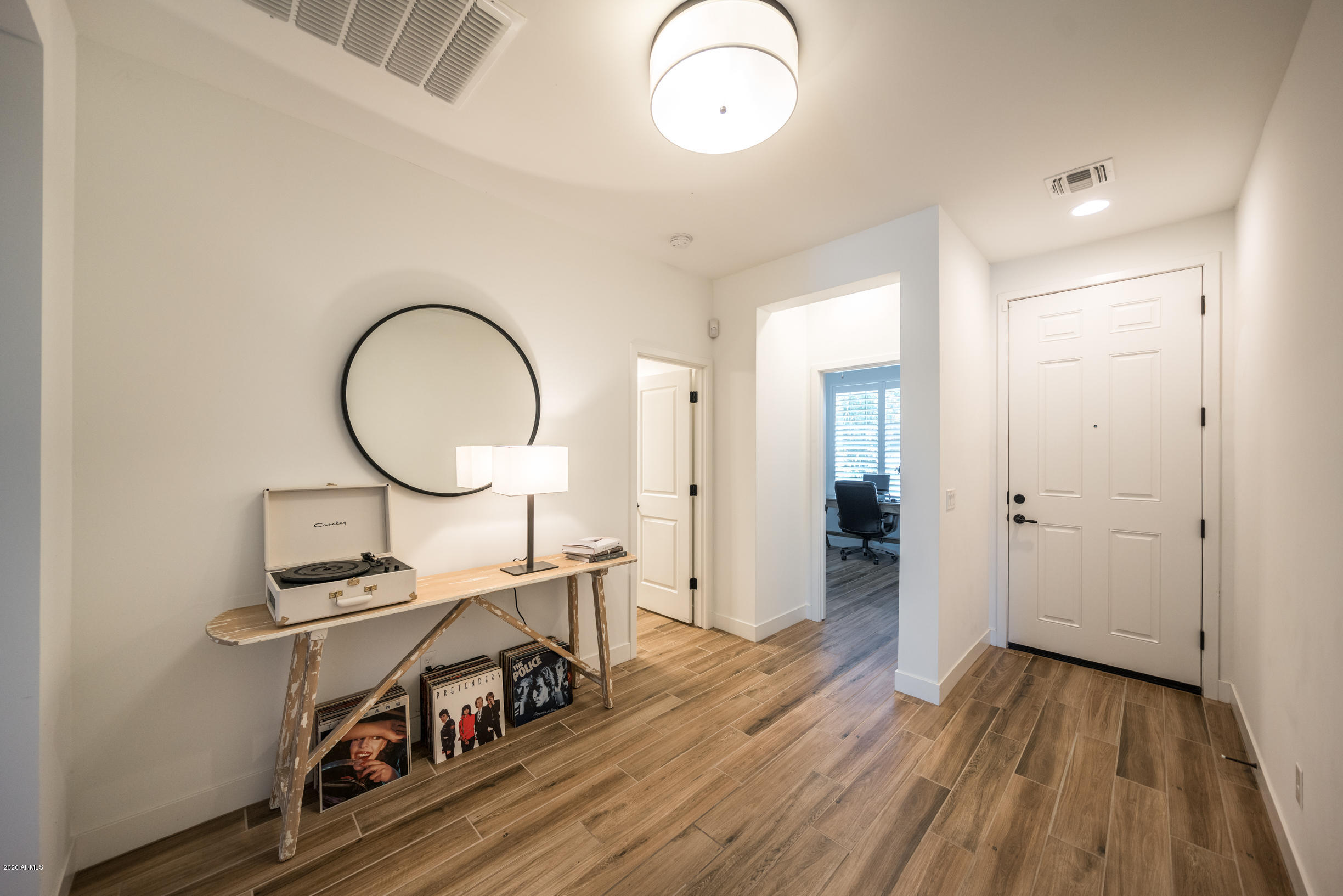 14329 West Wethersfield Road Surprise, AZ 85379 - Photo 25 of 65 DSC06620