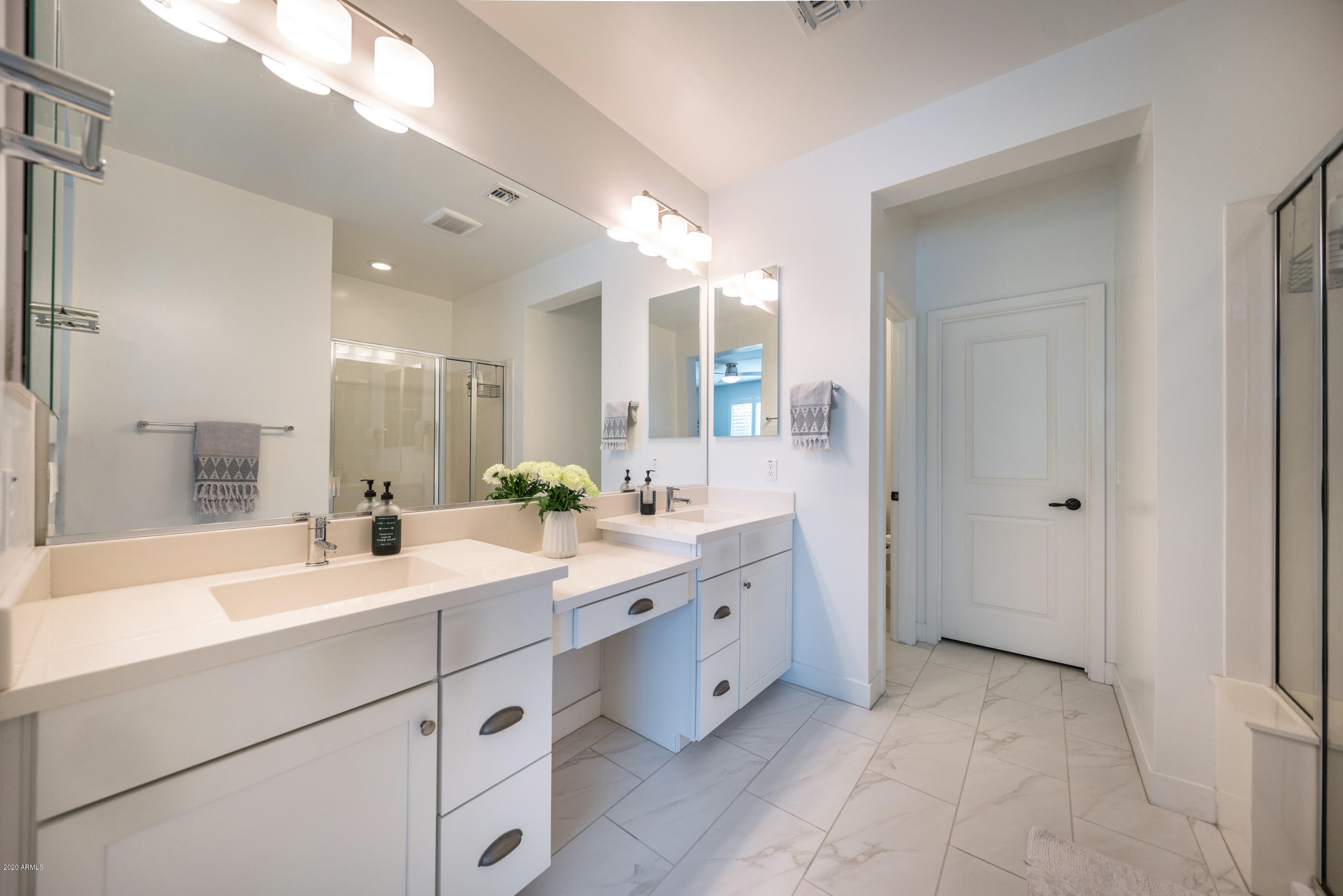 14329 West Wethersfield Road Surprise, AZ 85379 - Photo 28 of 65 DSC06644
