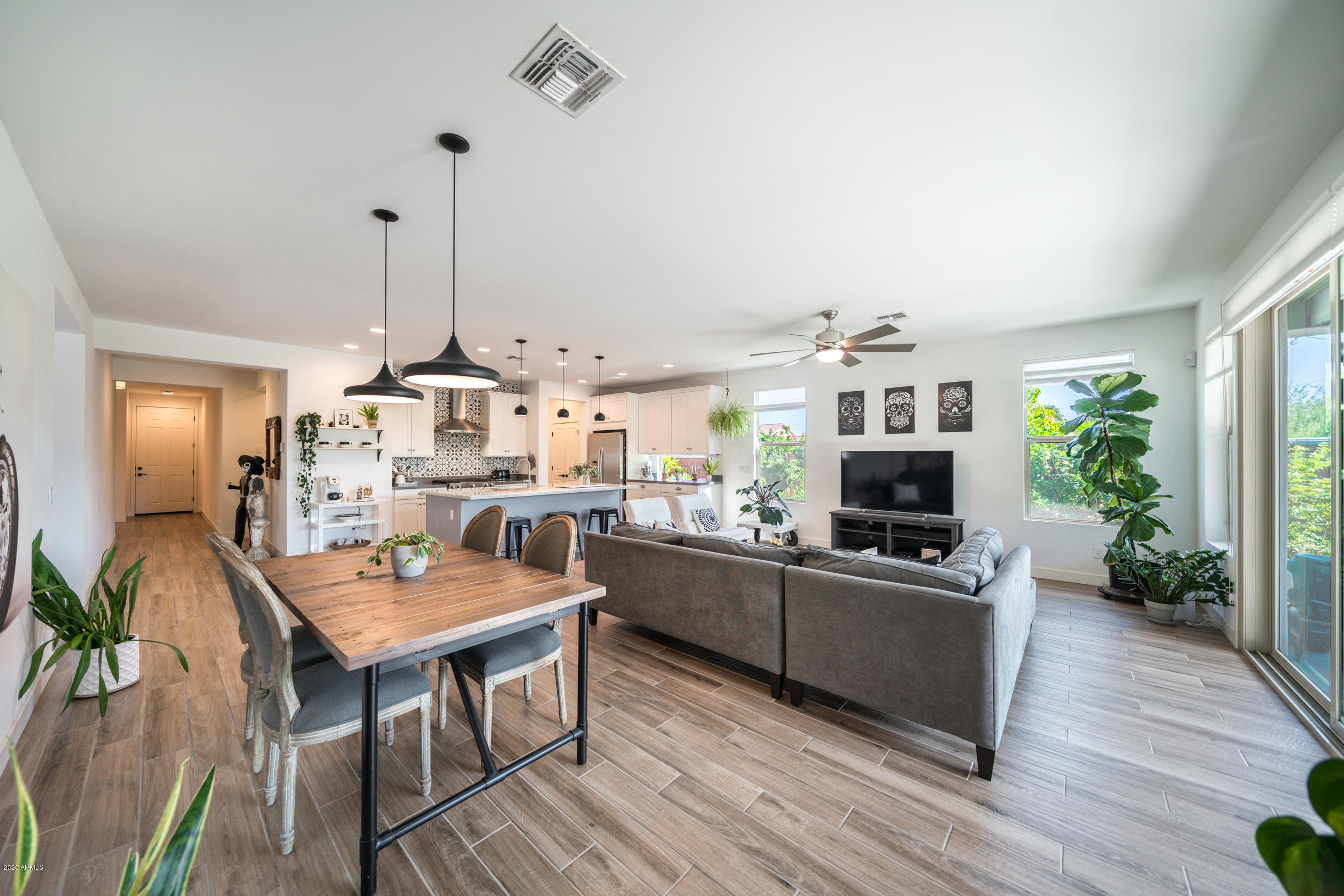 14329 West Wethersfield Road Surprise, AZ 85379 - Photo 38 of 65 DSC06753