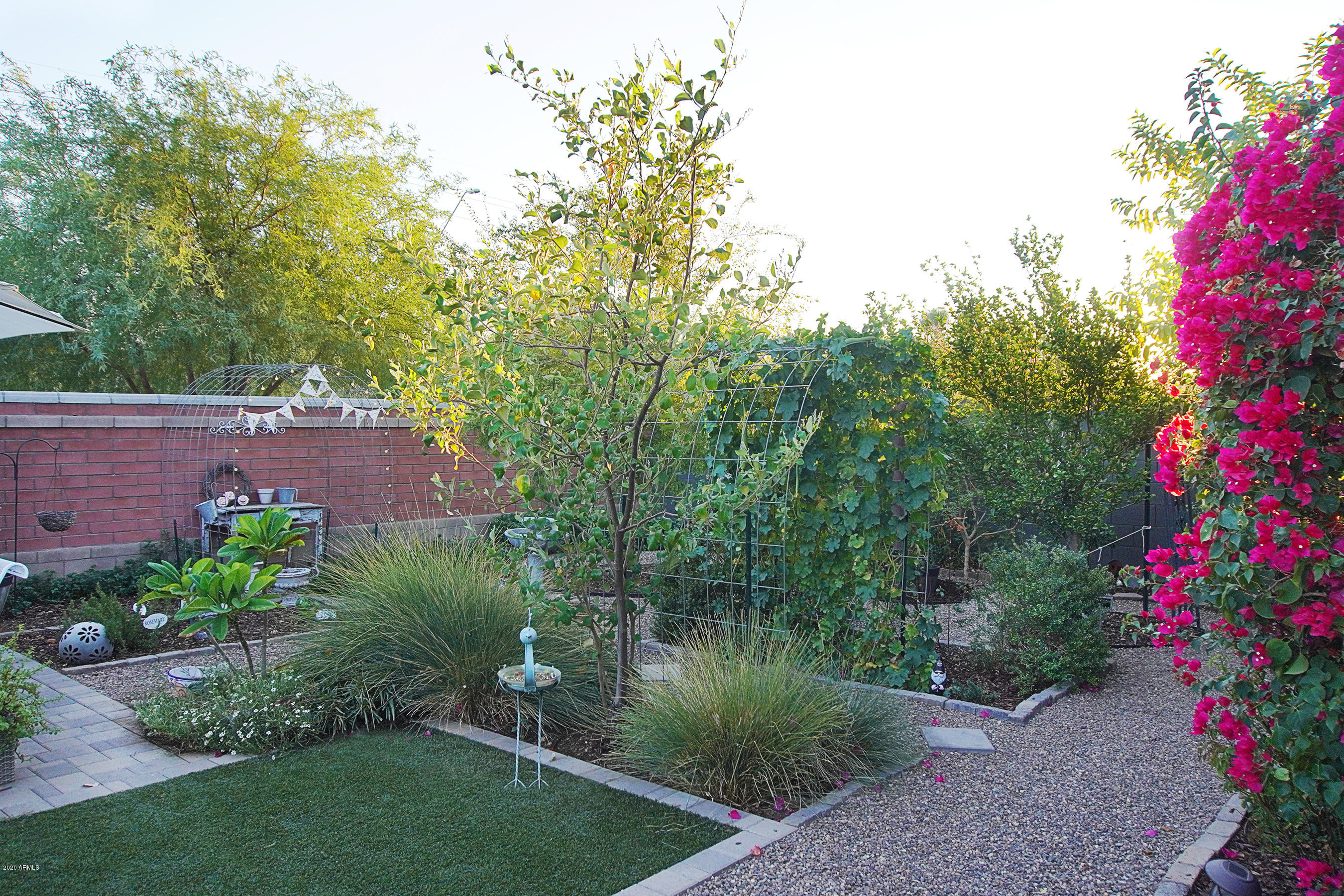 14329 West Wethersfield Road Surprise, AZ 85379 - Photo 49 of 65 Paulana_11