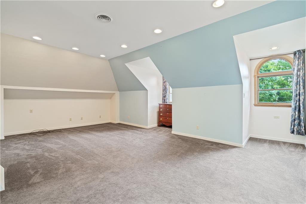 460 2nd Street Beaver, PA 15009 - Photo 39 of 50 View of Unstaged Third Floor