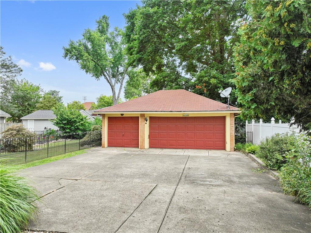 460 2nd Street Beaver, PA 15009 - Photo 4 of 50 Detached 3 Car Garage and large concrete driveway